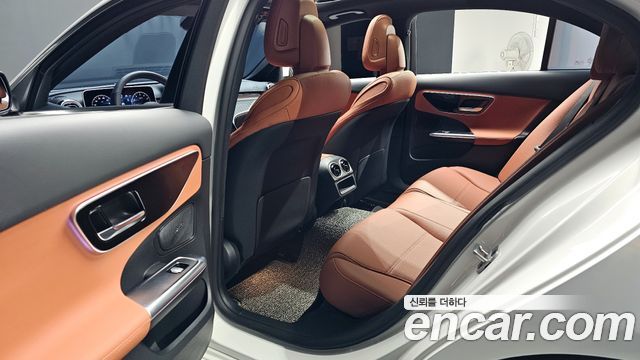 Mercedes-Benz C-Class C200 Avantgarde