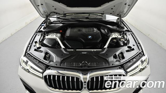 BMW 5-Series 520i M Sport