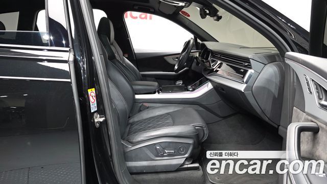 Audi Q7 55 TFSI Quattro Premium