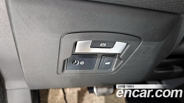 Land Rover Range Rover Velar 2.0 D240 R-Dynamic SE