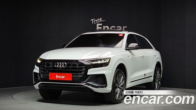 Audi Q8 55 TFSI Quattro Premium