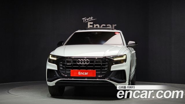 Audi Q8 55 TFSI Quattro Premium