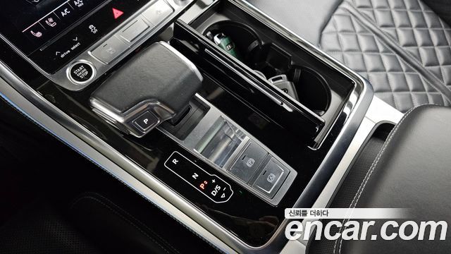 Audi Q8 55 TFSI Quattro Premium