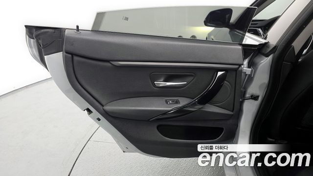 BMW 4-Series 420i Gran Coupe Special Edition