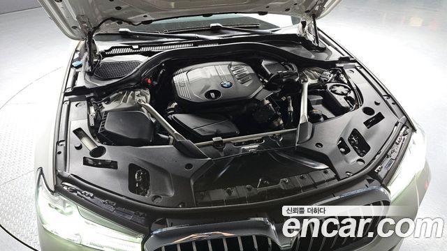 BMW 5-Series 523d M Sport