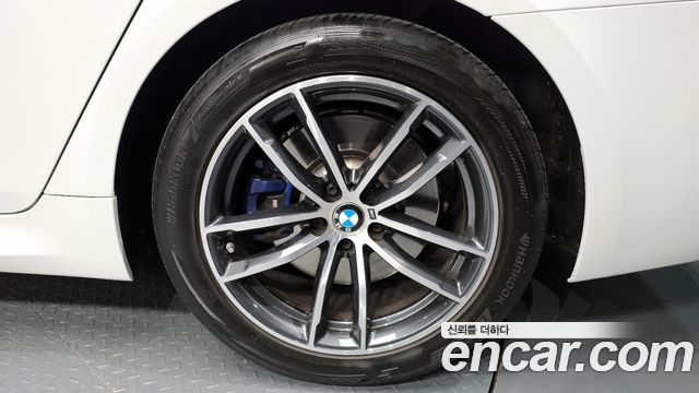 BMW 5-Series 523d M Sport