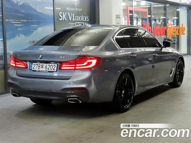 BMW 5-Series 530i M Sport Package Plus
