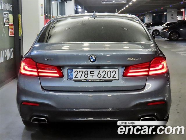 BMW 5-Series 530i M Sport Package Plus
