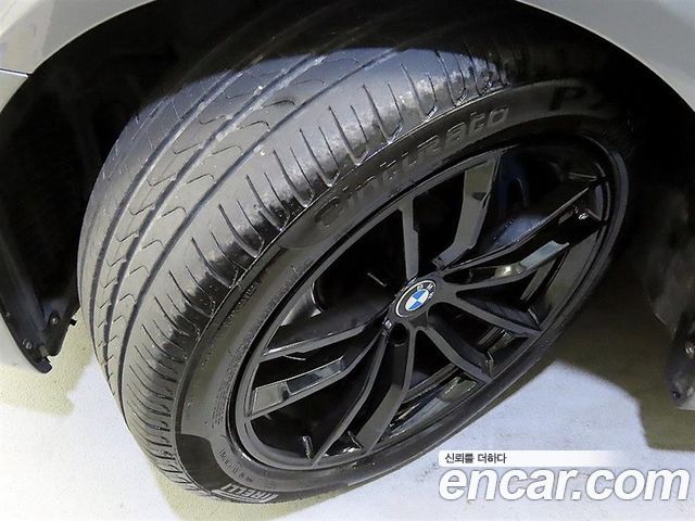 BMW 5-Series 530i M Sport Package Plus