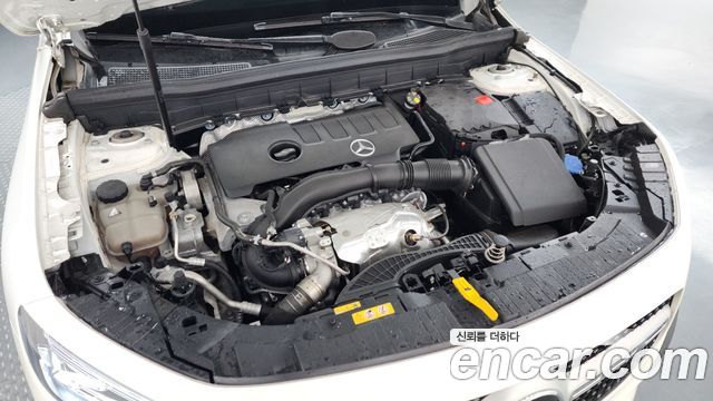 Mercedes-Benz GLB-Class GLB250 4MATIC