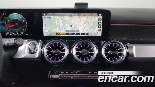 Mercedes-Benz GLB-Class GLB250 4MATIC