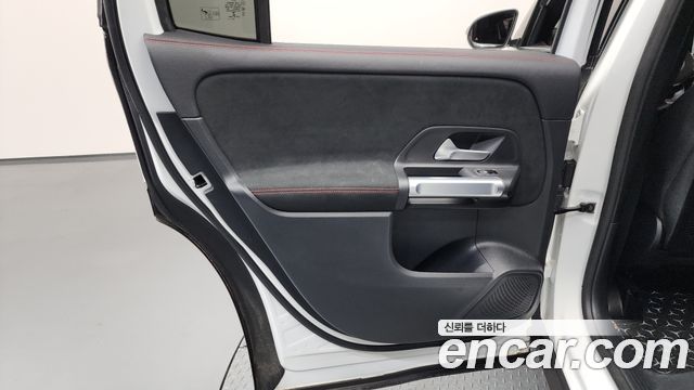 Mercedes-Benz GLB-Class GLB250 4MATIC