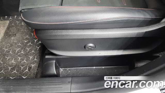 Mercedes-Benz GLB-Class GLB250 4MATIC