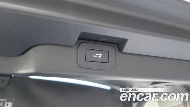Land Rover Discovery P360 Dynamic HSE