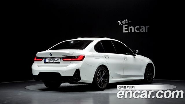 BMW 3-Series 320i M Sport