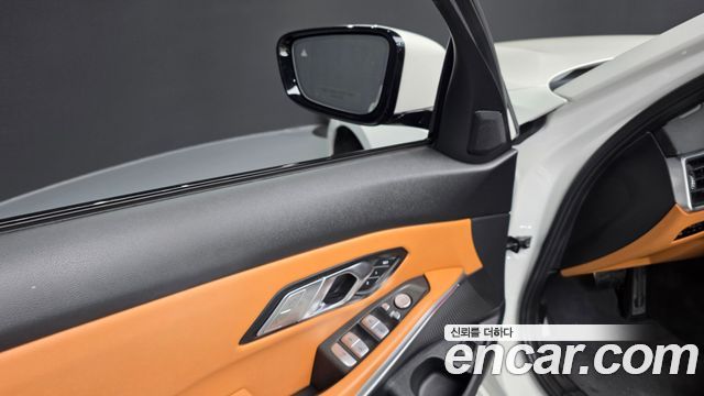 BMW 3-Series 320i M Sport