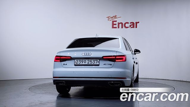 Audi A4 40 TFSI