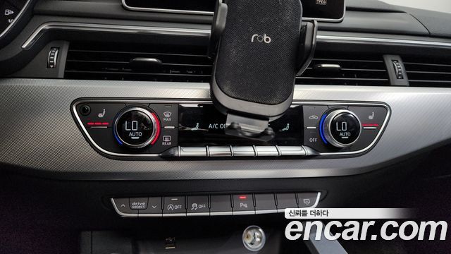 Audi A4 40 TFSI
