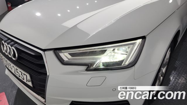 Audi A4 40 TFSI