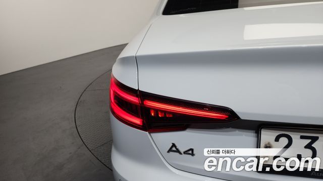 Audi A4 40 TFSI