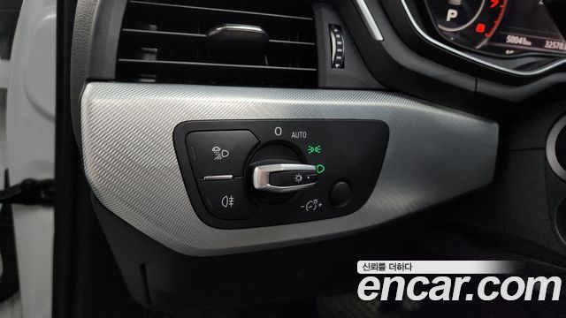 Audi A4 40 TFSI