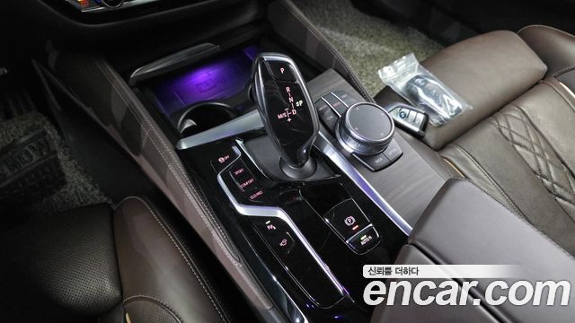 BMW 5-Series 523d M Sport