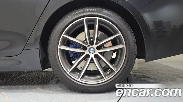 BMW 5-Series 523d M Sport