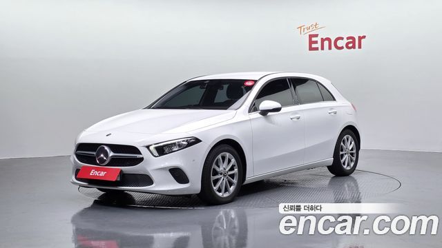 Mercedes-Benz A-Class A220 Hatchback