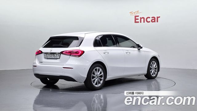 Mercedes-Benz A-Class A220 Hatchback