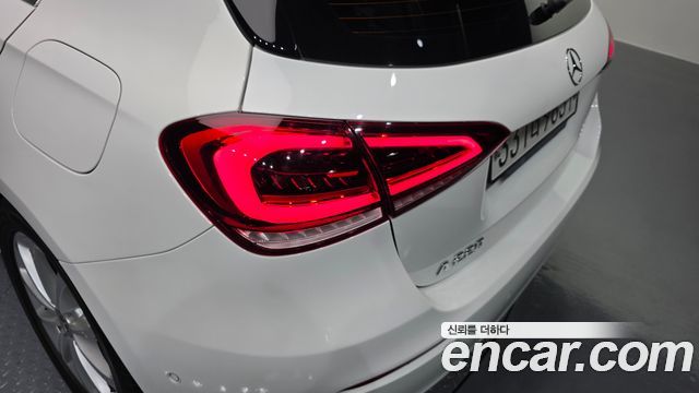 Mercedes-Benz A-Class A220 Hatchback