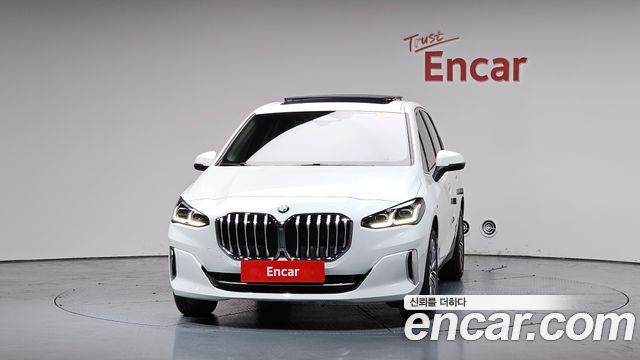 BMW 2-Series 220i Luxury