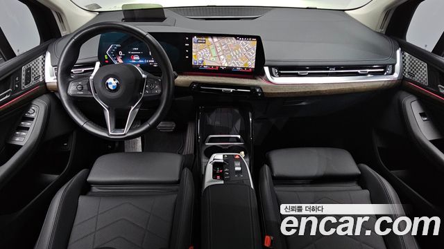 BMW 2-Series 220i Luxury