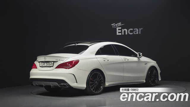 Mercedes-Benz CLA-Class CLA45 AMG 4MATIC