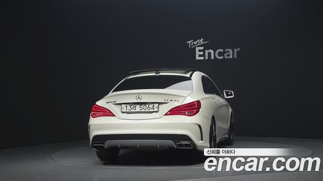 Mercedes-Benz CLA-Class CLA45 AMG 4MATIC