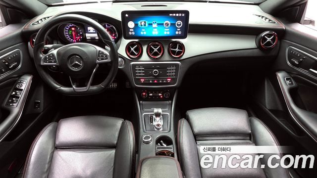 Mercedes-Benz CLA-Class CLA45 AMG 4MATIC