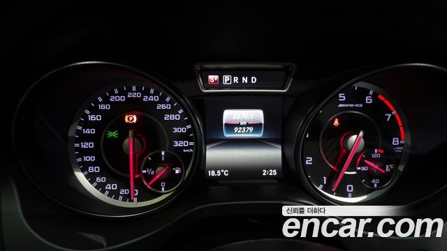 Mercedes-Benz CLA-Class CLA45 AMG 4MATIC