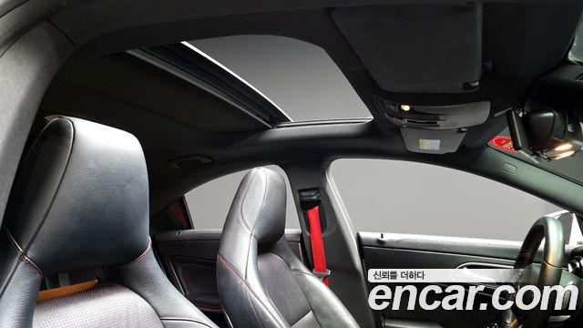 Mercedes-Benz CLA-Class CLA45 AMG 4MATIC