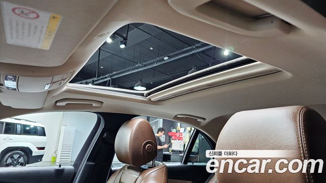 Mercedes-Benz E-Class E200 Avantgarde