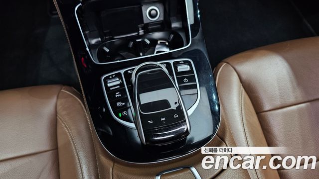 Mercedes-Benz E-Class E200 Avantgarde