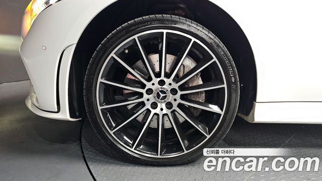 Mercedes-Benz CLS-Class CLS450 4MATIC AMG Line