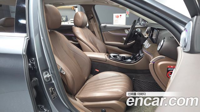 Mercedes-Benz E-Class E220d 4MATIC Exclusive
