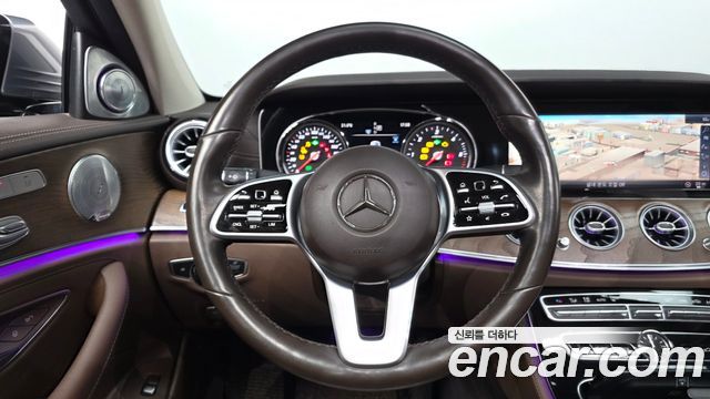Mercedes-Benz E-Class E220d 4MATIC Exclusive