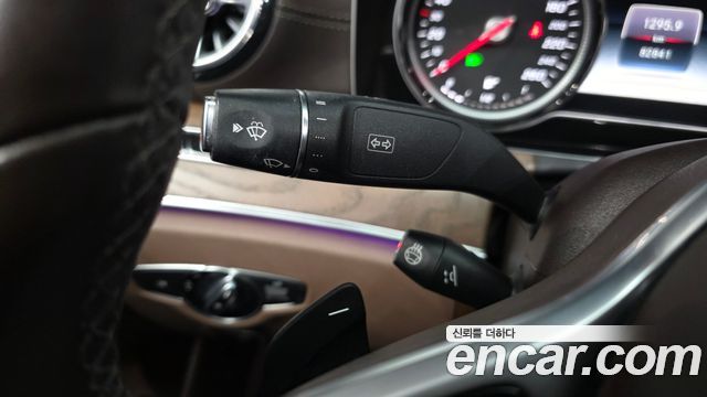Mercedes-Benz E-Class E220d 4MATIC Exclusive