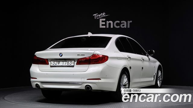 BMW 5-Series 530i Luxury Plus
