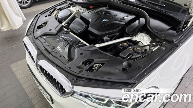 BMW 5-Series 530i Luxury Plus