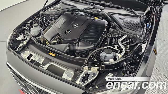 Mercedes-Benz E-Class E200 Avantgarde