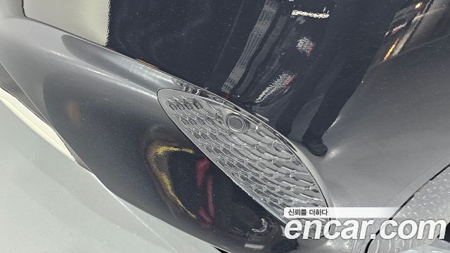 Mercedes-Benz E-Class E200 Avantgarde