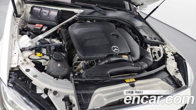 Mercedes-Benz C-Class C200