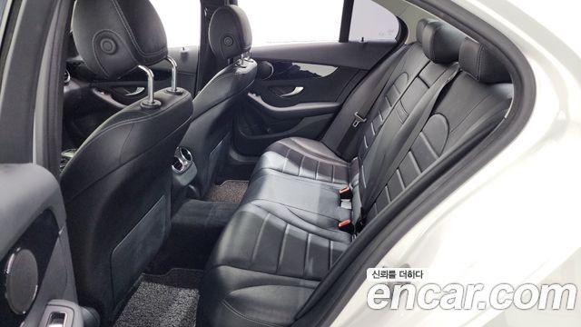 Mercedes-Benz C-Class C200
