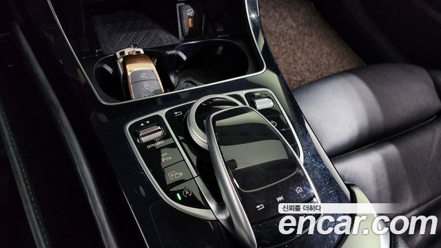 Mercedes-Benz C-Class C200
